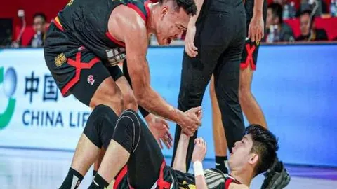 马刺主场再现王者风范，能否一扫阴霾重振雄风？